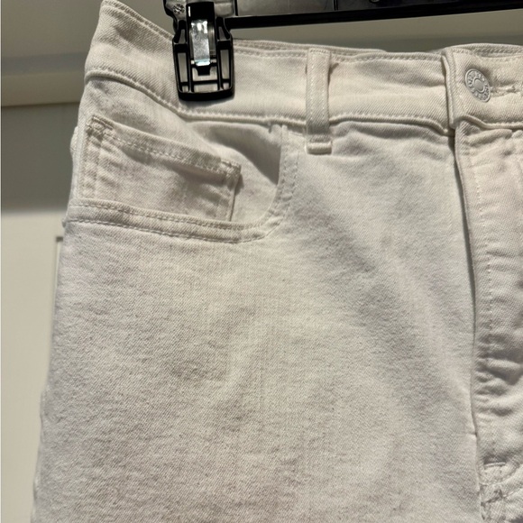 EXPRESS Slim Super High Rise Denim Perfect Size 8R  White Straight Leg Jeans - Picture 5 of 17